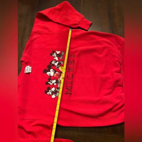 Vintage Unisex Mickey Crew Neck Medium Disney Store - Picture 6 of 7